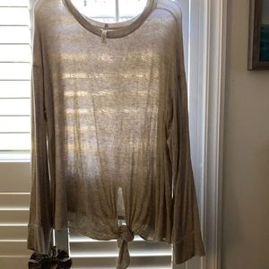 Elan crew neck long sleeve tie shirt